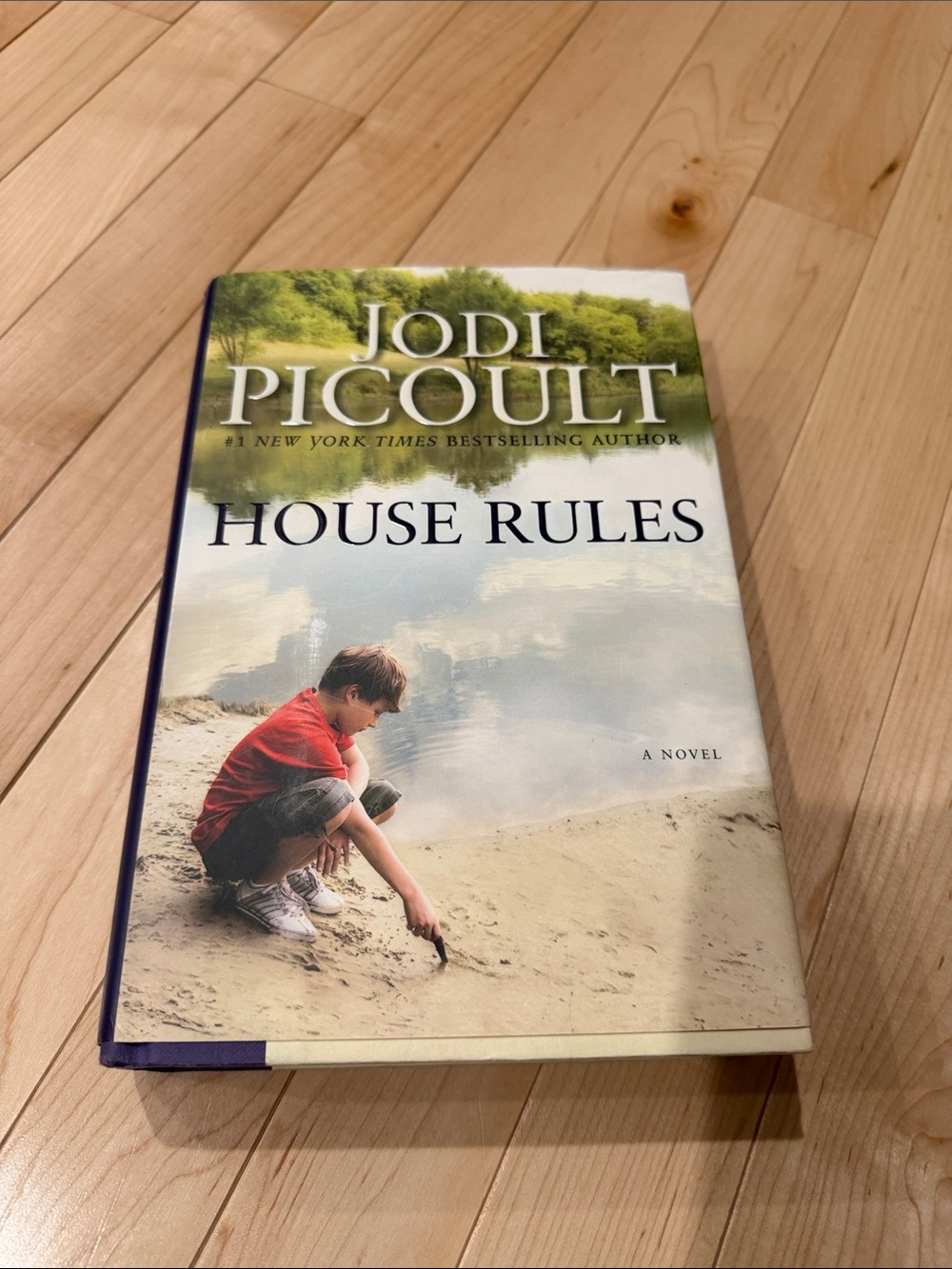 House Rules - Jodi Picoult. Hardcover